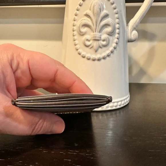 Kate Spade Oh What Fun Gingerbread House Small Slim Cardholder - Picture 7 of 11